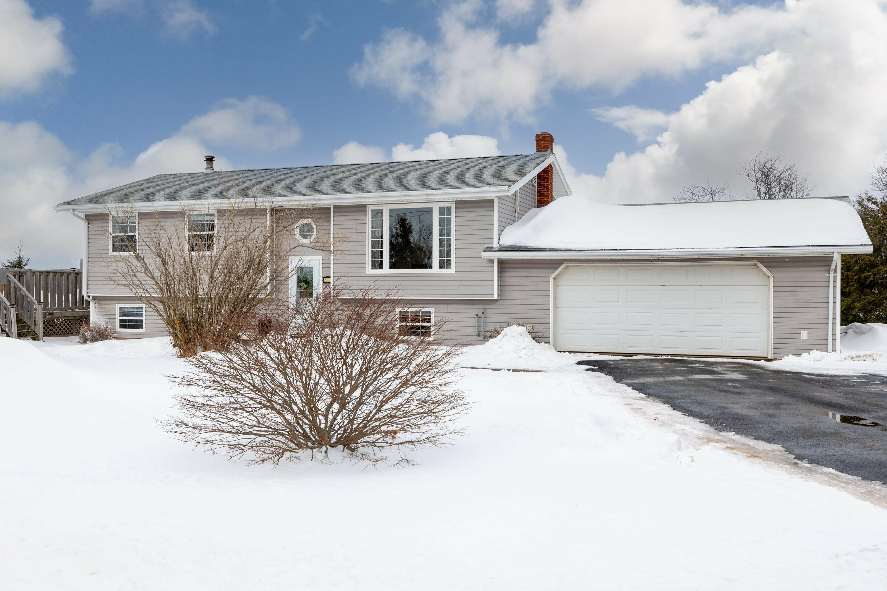 Property Photo:  2779 Fort Augustus Road  PE C1B 1P9 