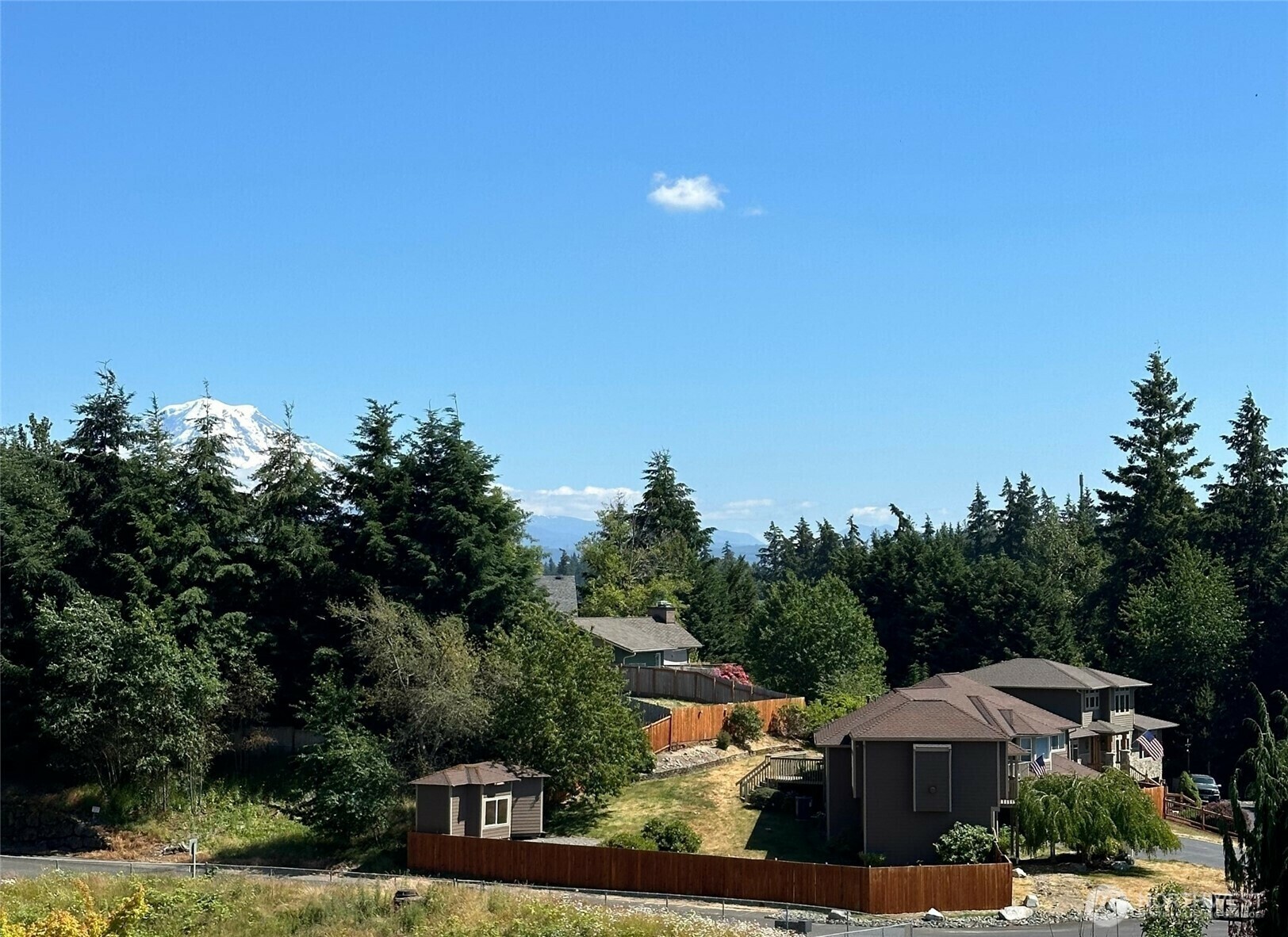 Property Photo:  18 Xx  85th Street E  WA 98391 