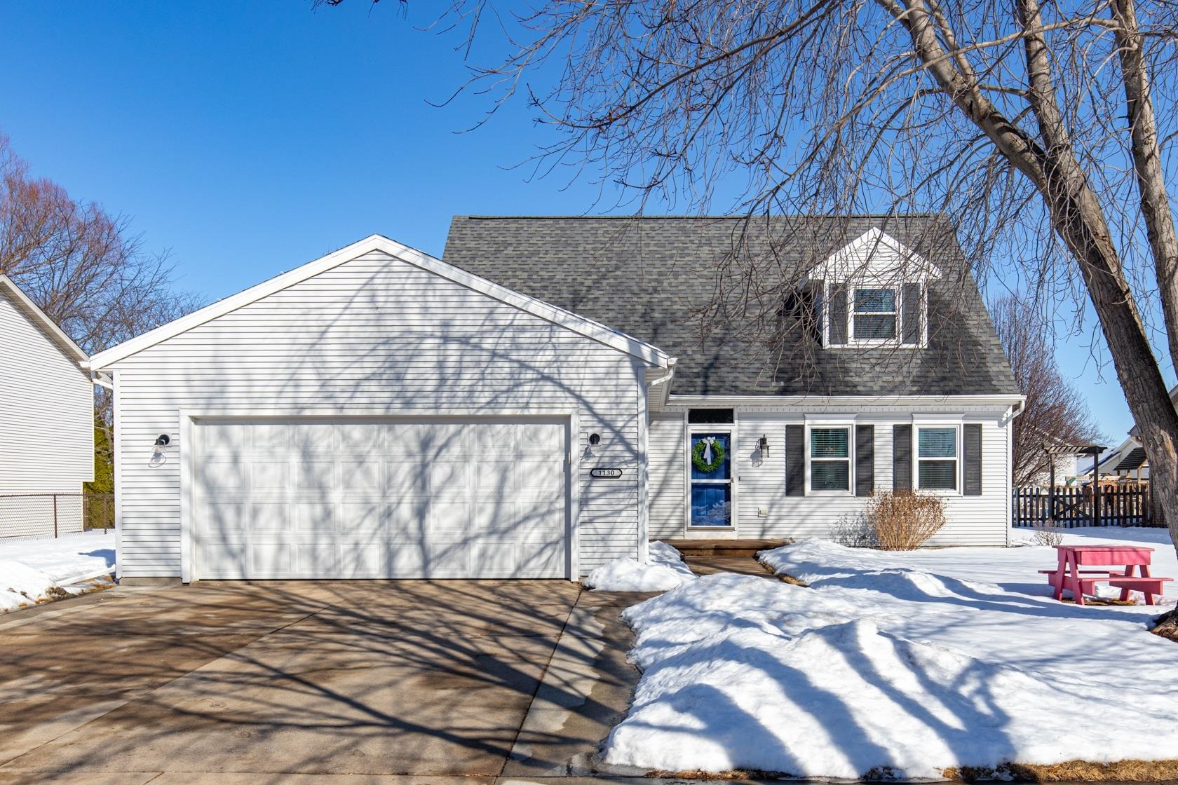 1130 Christian Drive  Oshkosh WI 54901 photo
