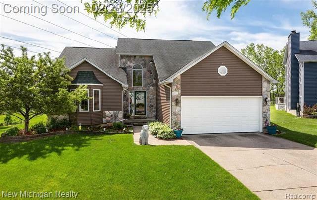 Property Photo: 834 Peppermill Circle MI 48446