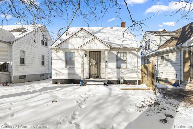 7285 Mansfield Street  Detroit MI 48228 photo