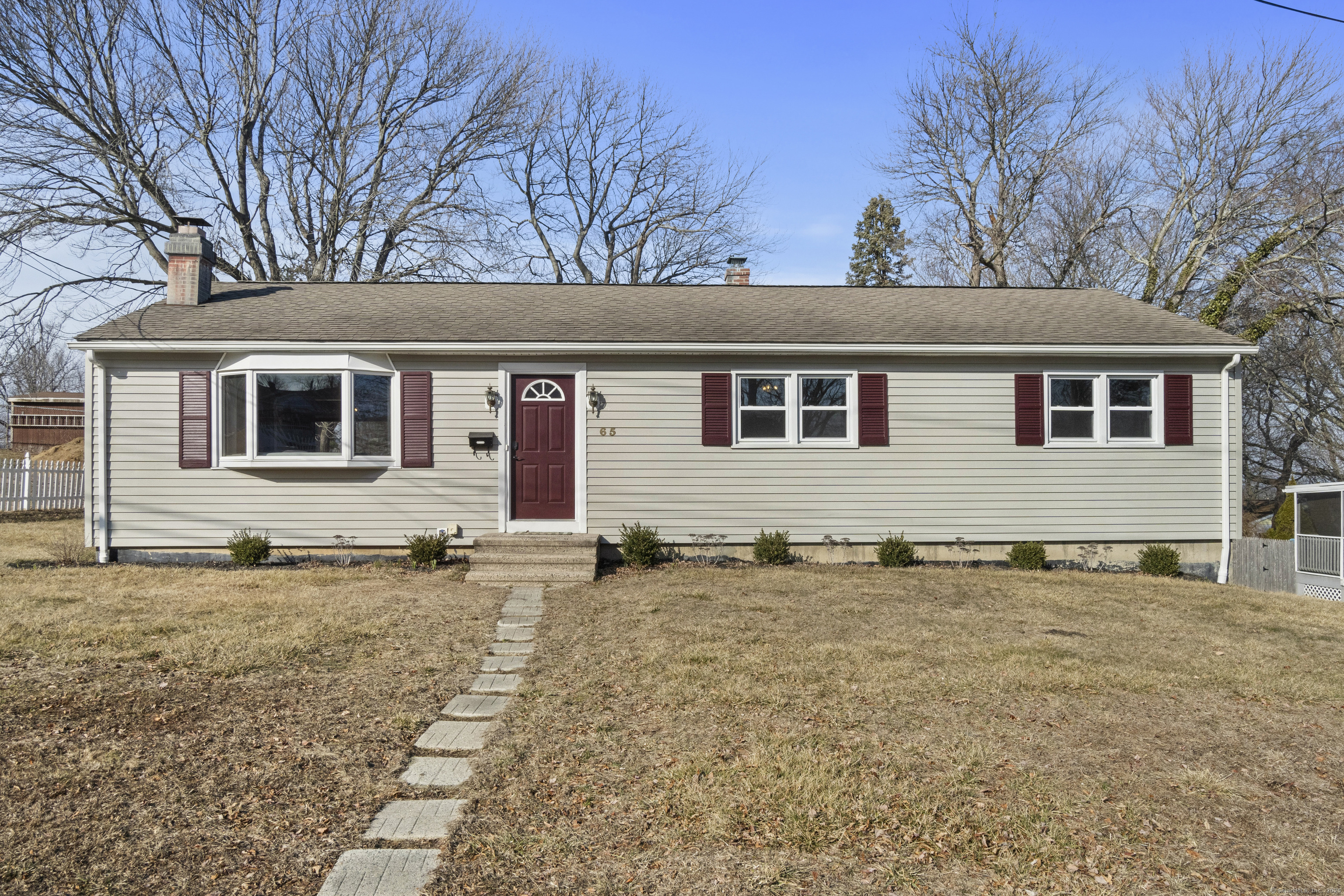 65 Soundview Avenue  Milford CT 06460 photo