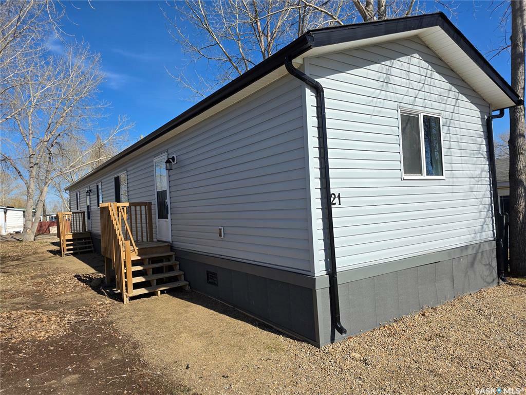 Property Photo: 21 Prairie Sun Court SK S9H 3X6