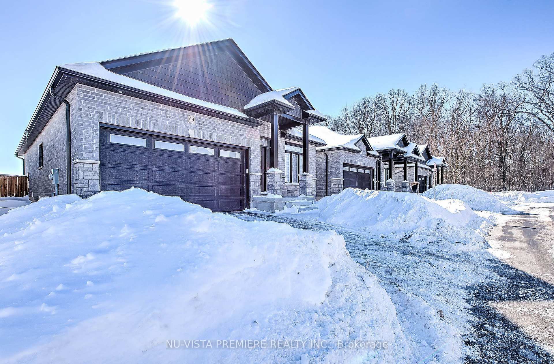 Photo de la propriété: 383 Daventry Way 69 ON N0L 1R0