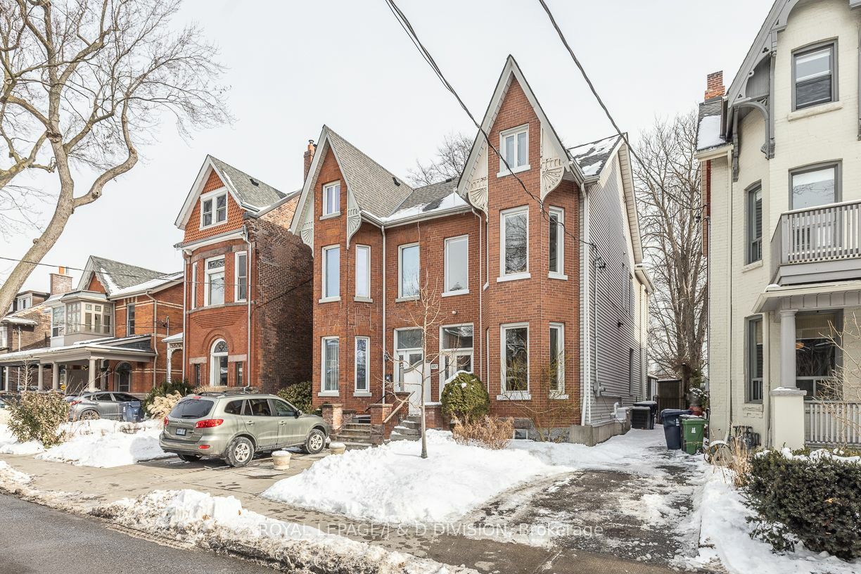 187 Crawford St  Toronto ON M6J 2V5 photo