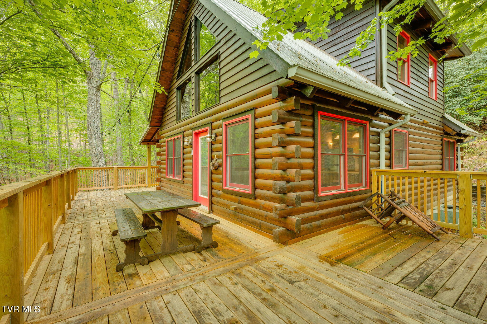 Property Photo: 2547 Callalantee Drive TN 37683
