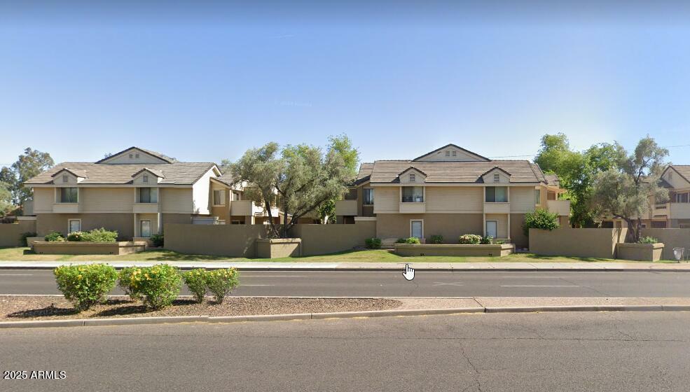 Property Photo: 2035 S Elm Street 114 AZ 85282