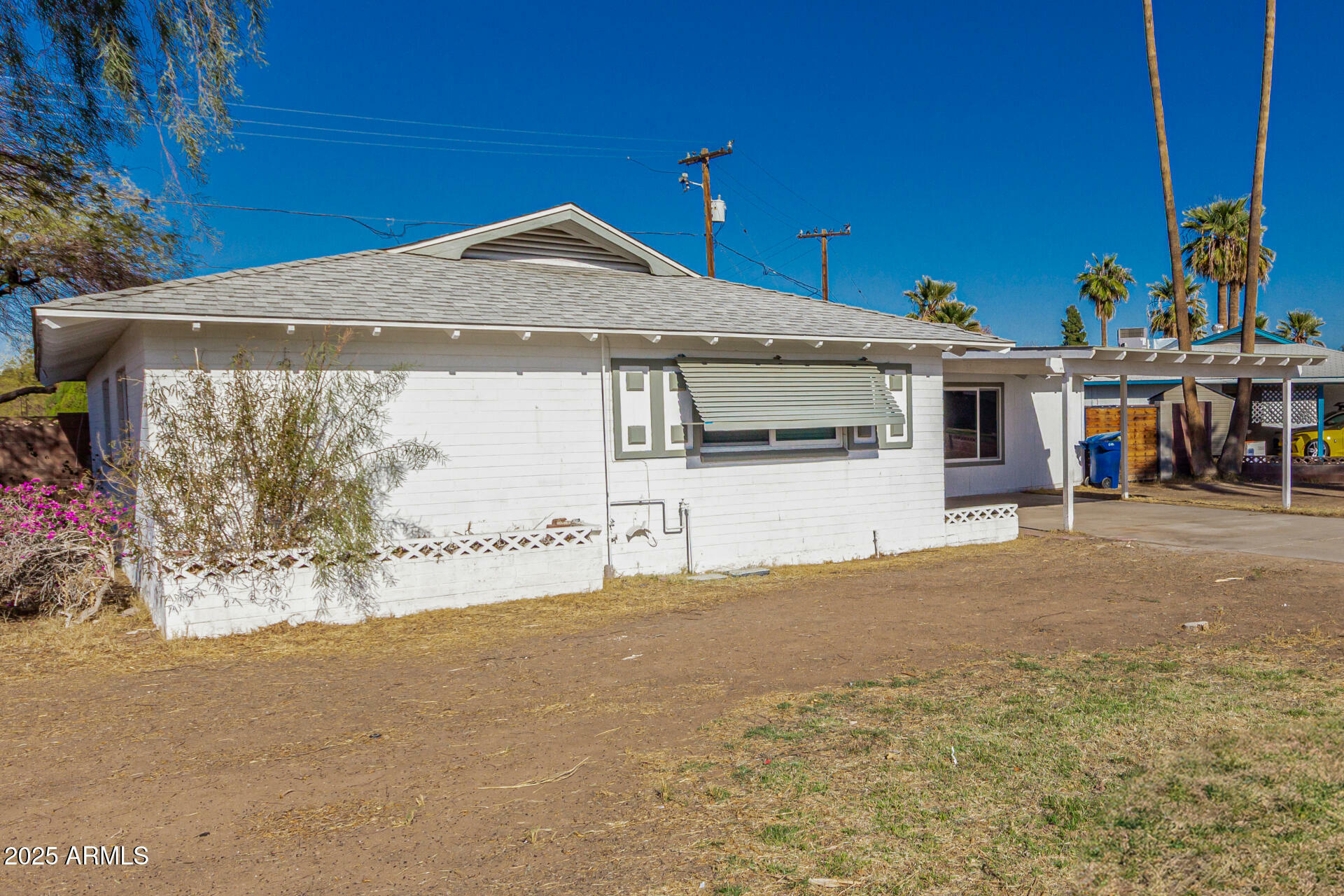 Property Photo:  638 W 16th Street  AZ 85281 