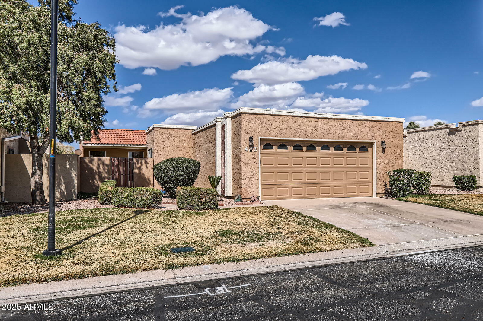 482 Leisure World --  Mesa AZ 85206 photo