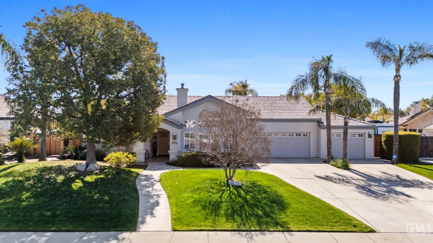 Property Photo: 13601 Powder River Avenue CA 93314