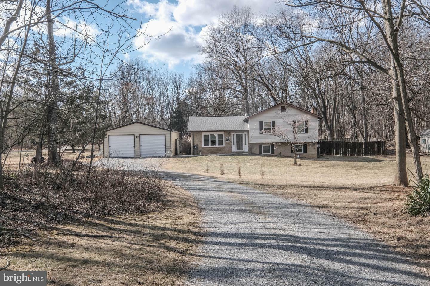 Property Photo:  448 Duncan Field Lane  WV 25414 