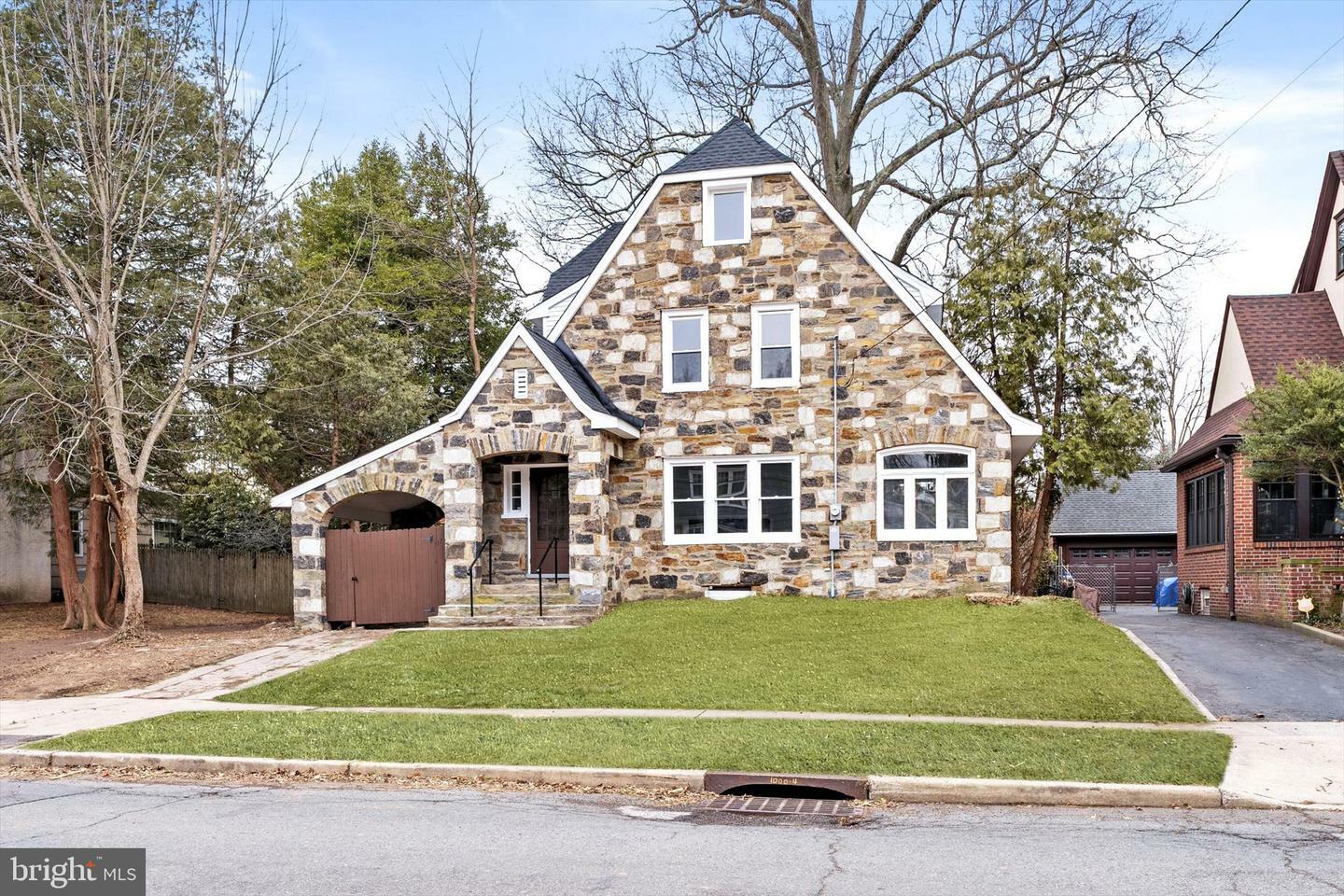 Property Photo:  117 Morningside Drive  NJ 08618 