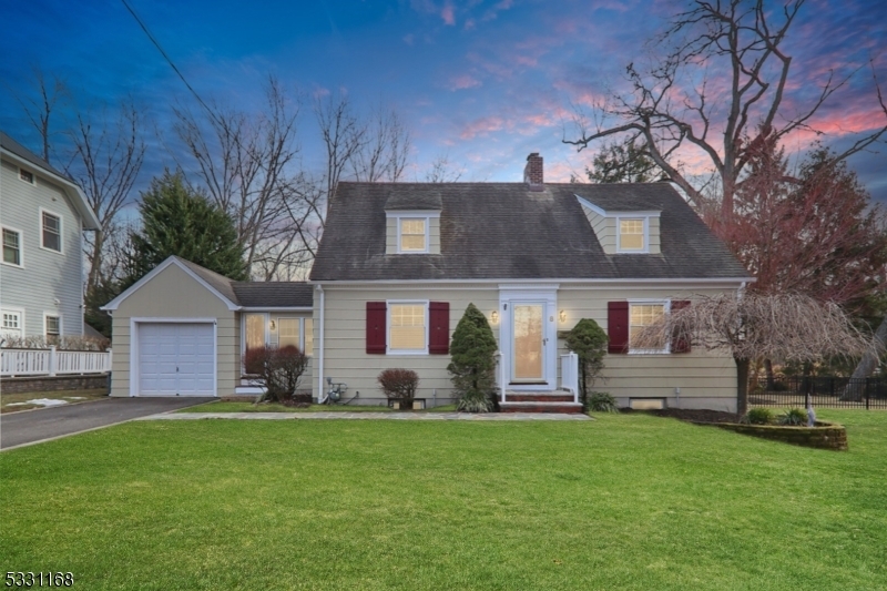 Property Photo:  8 Elm St  NJ 07016 