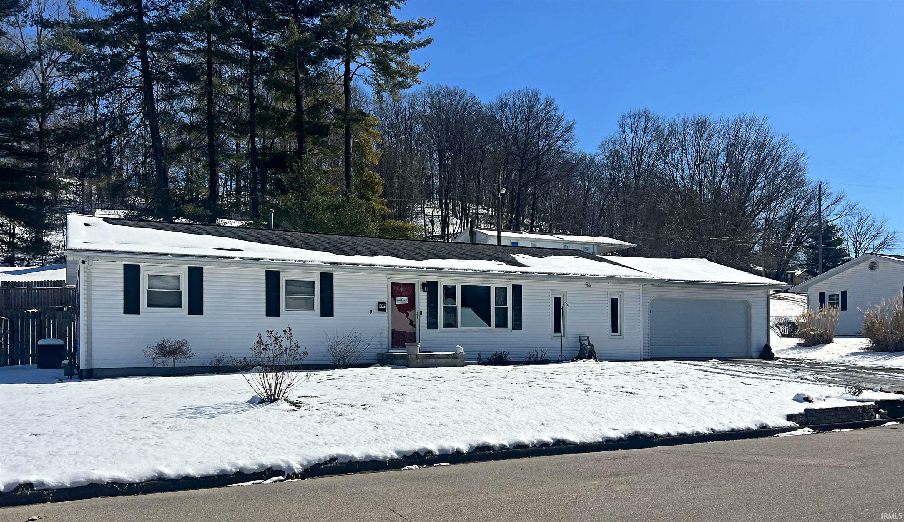 Property Photo: 1002 Lower Circle Drive IN 47581