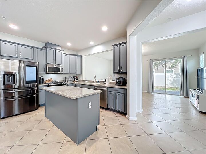 Property Photo: 9575 Silver Buttonwood Street FL 32832