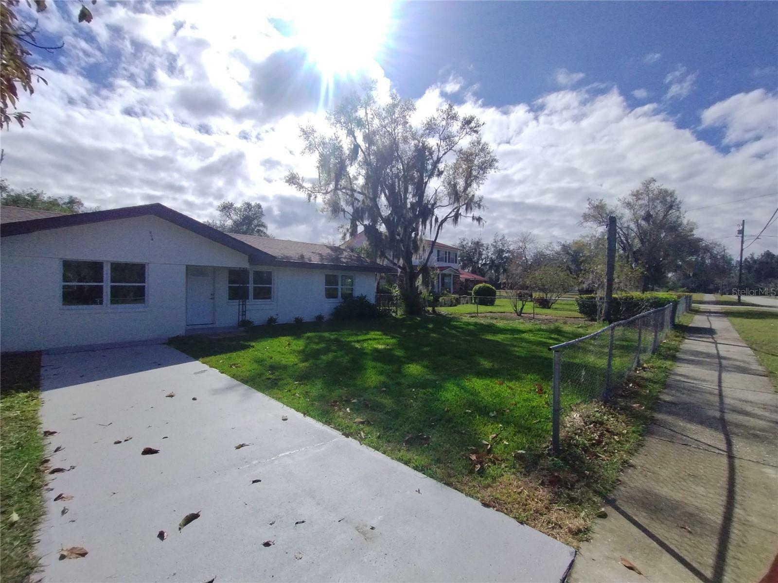 Property Photo:  605 S Verona Avenue  FL 33825 