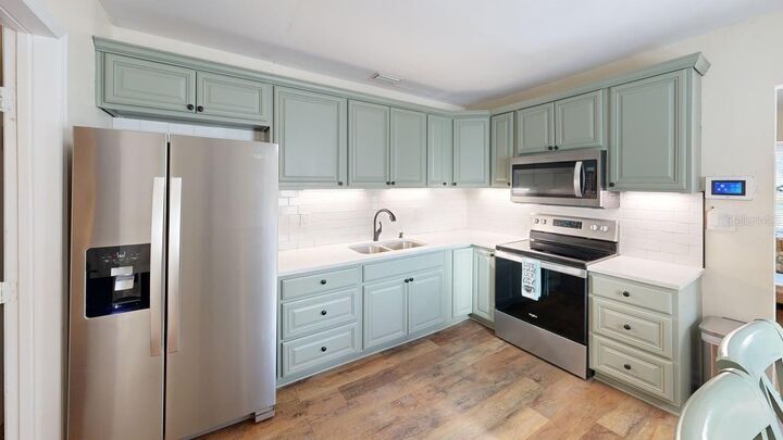 Property Photo:  2235 20th St S  FL 33712 