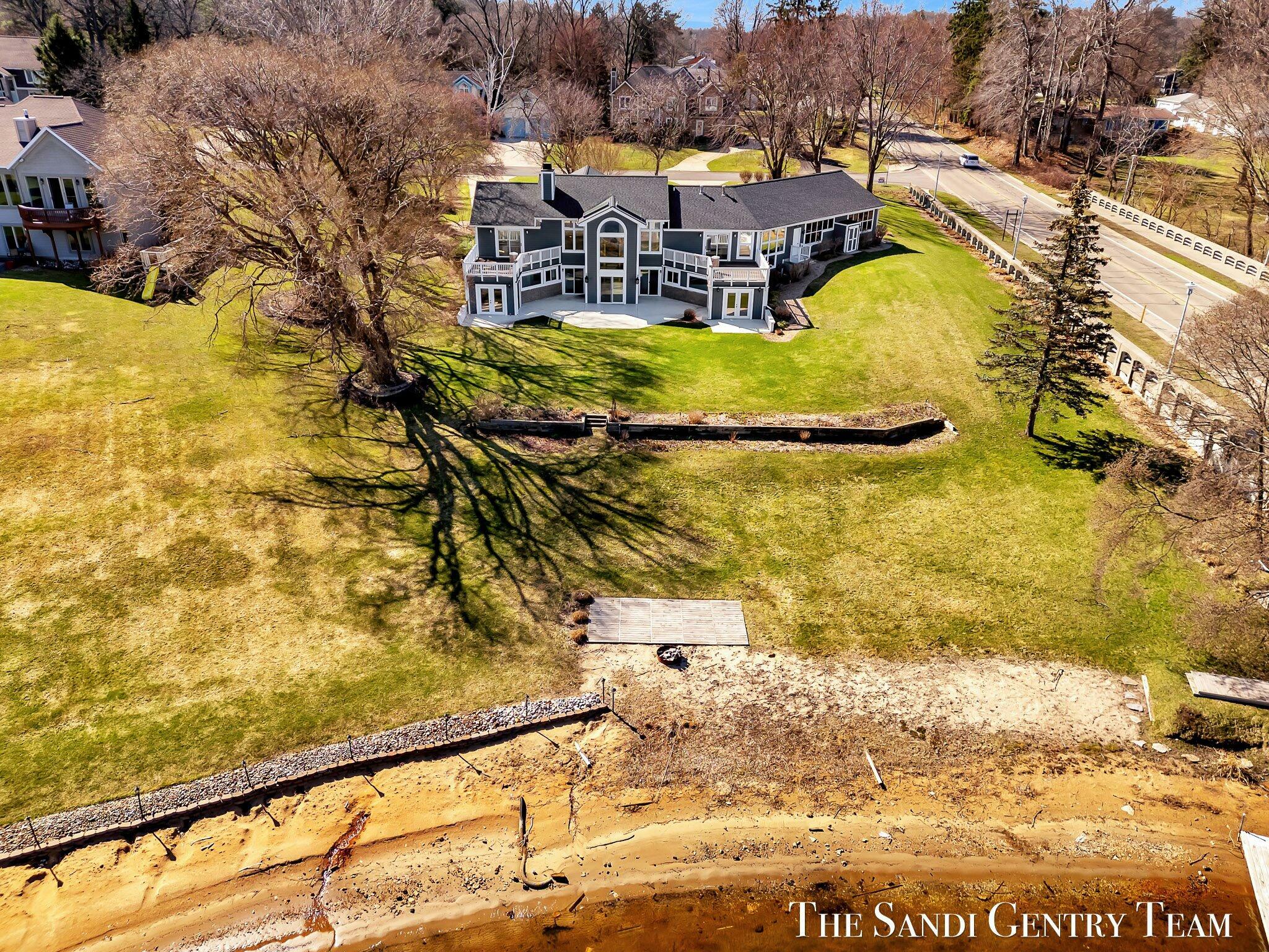 Property Photo:  760 Bridgeview Bay Drive  MI 49441 
