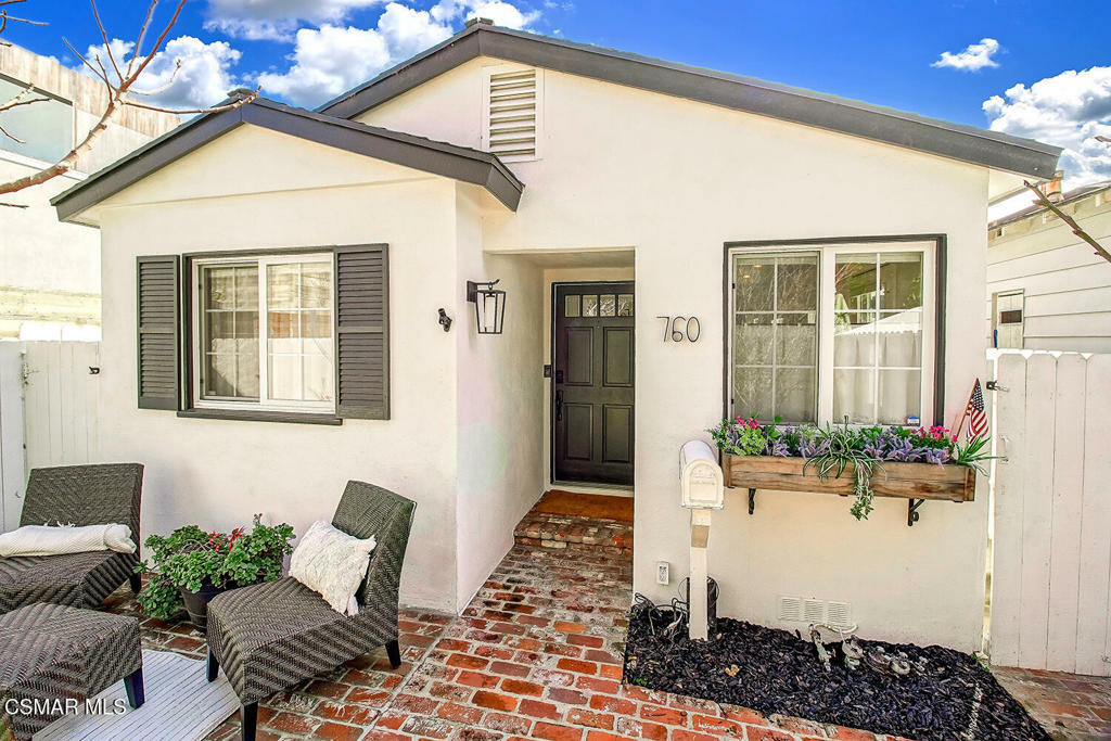Property Photo:  760 Rosecrans Avenue  CA 90266 