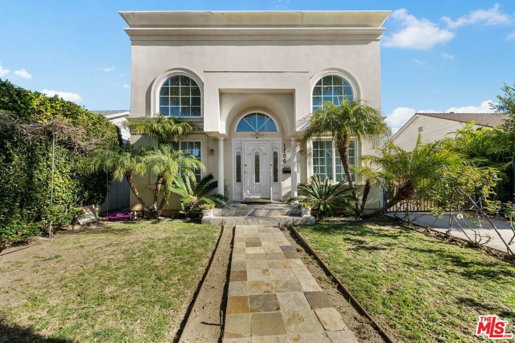 Property Photo: 1706 Amherst Avenue CA 90025