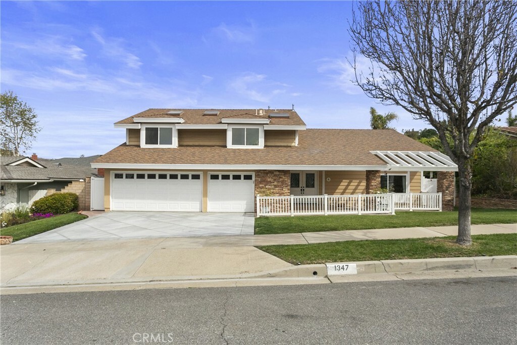Property Photo: 1347 N Catalina Street CA 92869