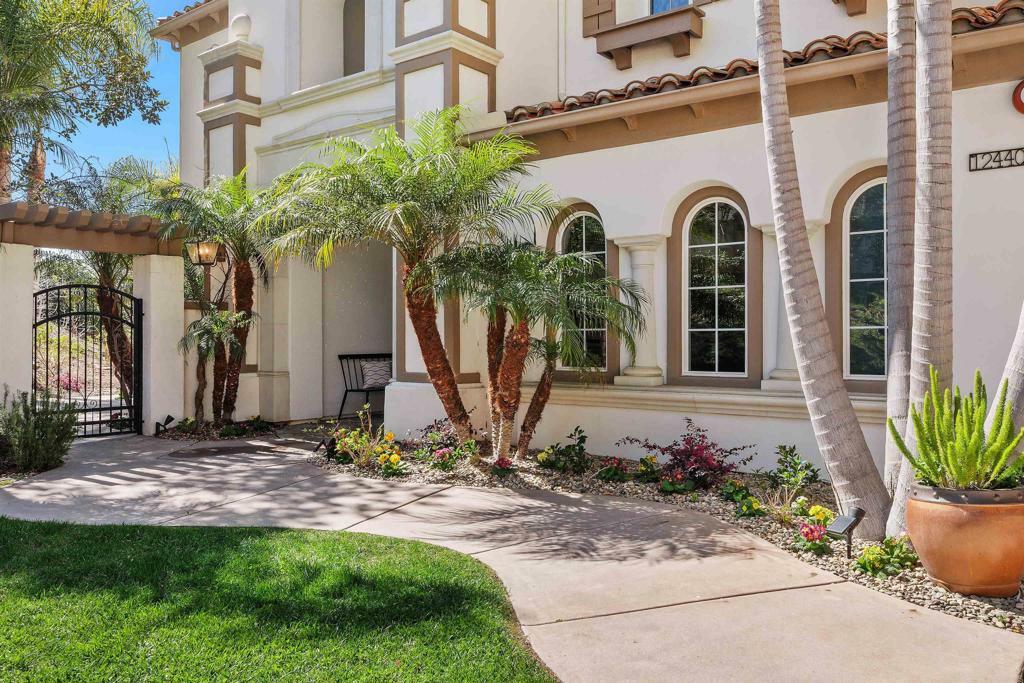 Property Photo: 12440 Del Vino Ct CA 92130