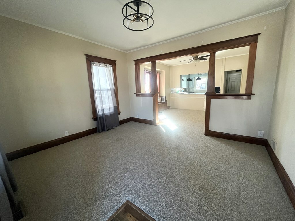 Property Photo:  910 Vine St  MO 64601 