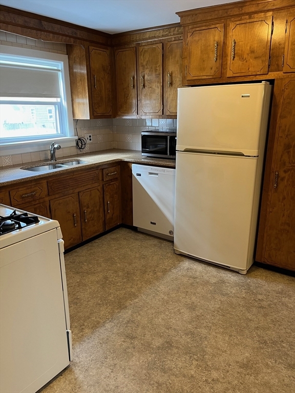 Property Photo:  2 Wellesley  MA 01851 