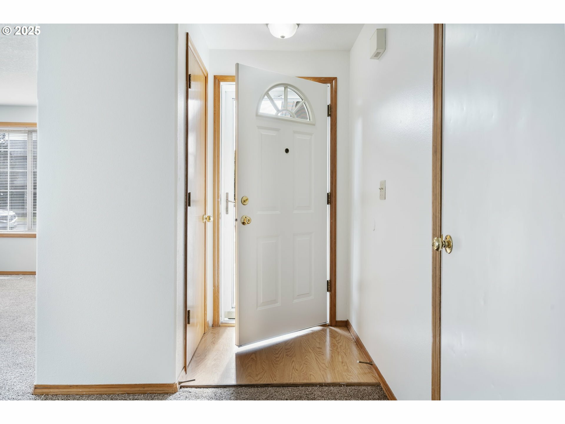 Property Photo: 16308 NE 71st St WA 98682