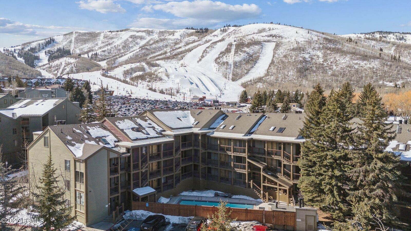 Property Photo:  1530 Empire Avenue 311  UT 84060 