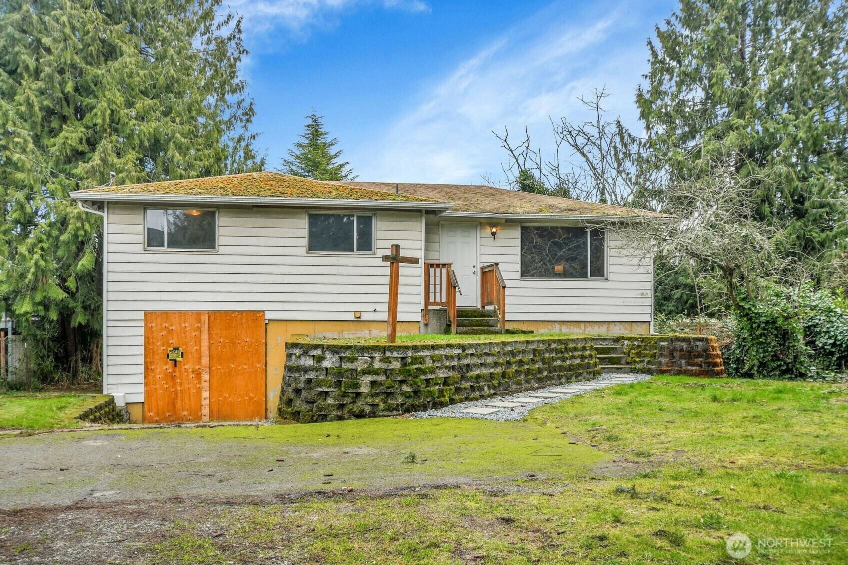 Property Photo: 11428 18th Place SW WA 98146
