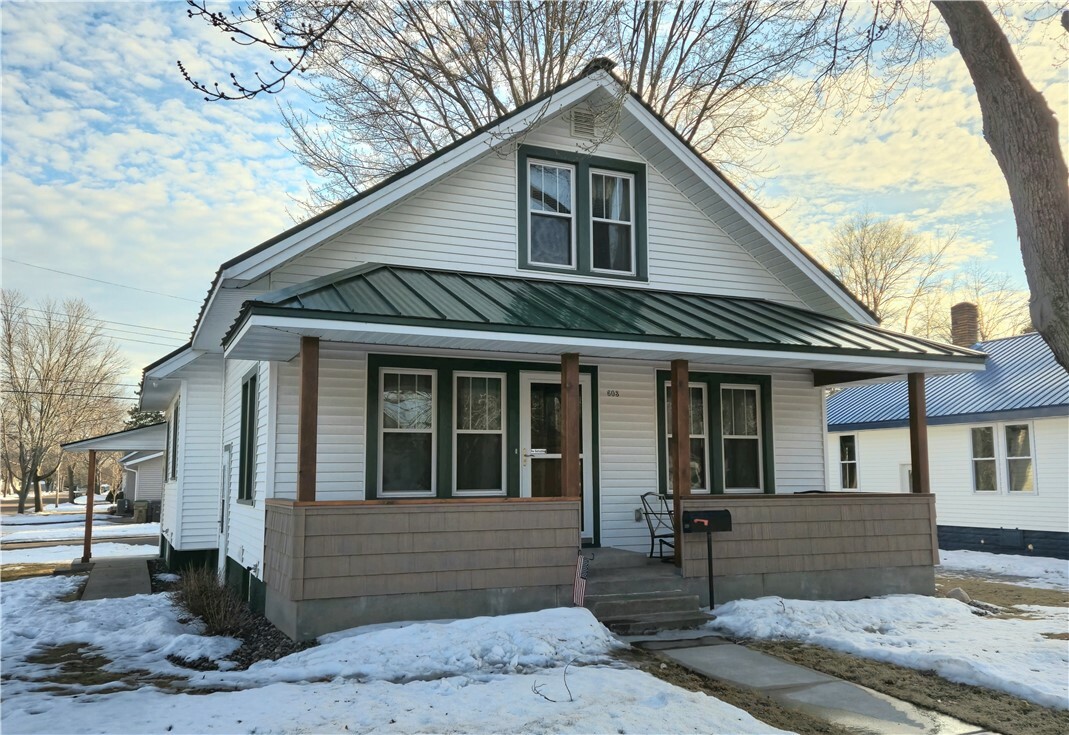 Property Photo: 603 W Elm Street WI 54729