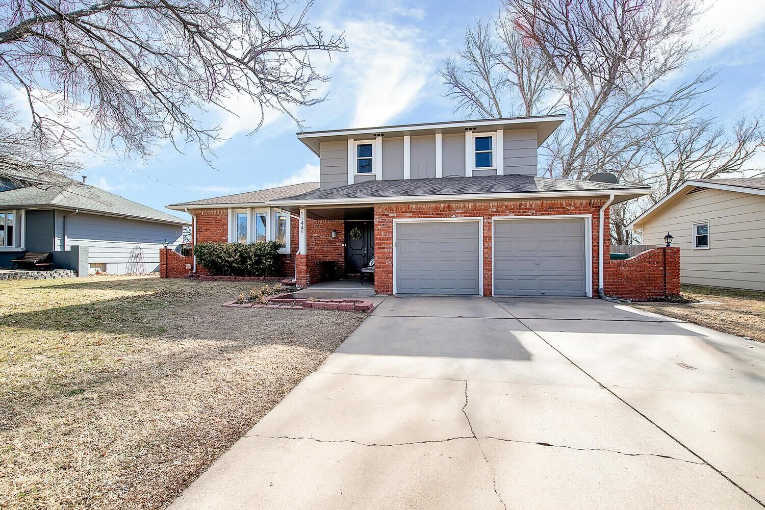 Property Photo: 1144 N Hazelwood Ln KS 67212