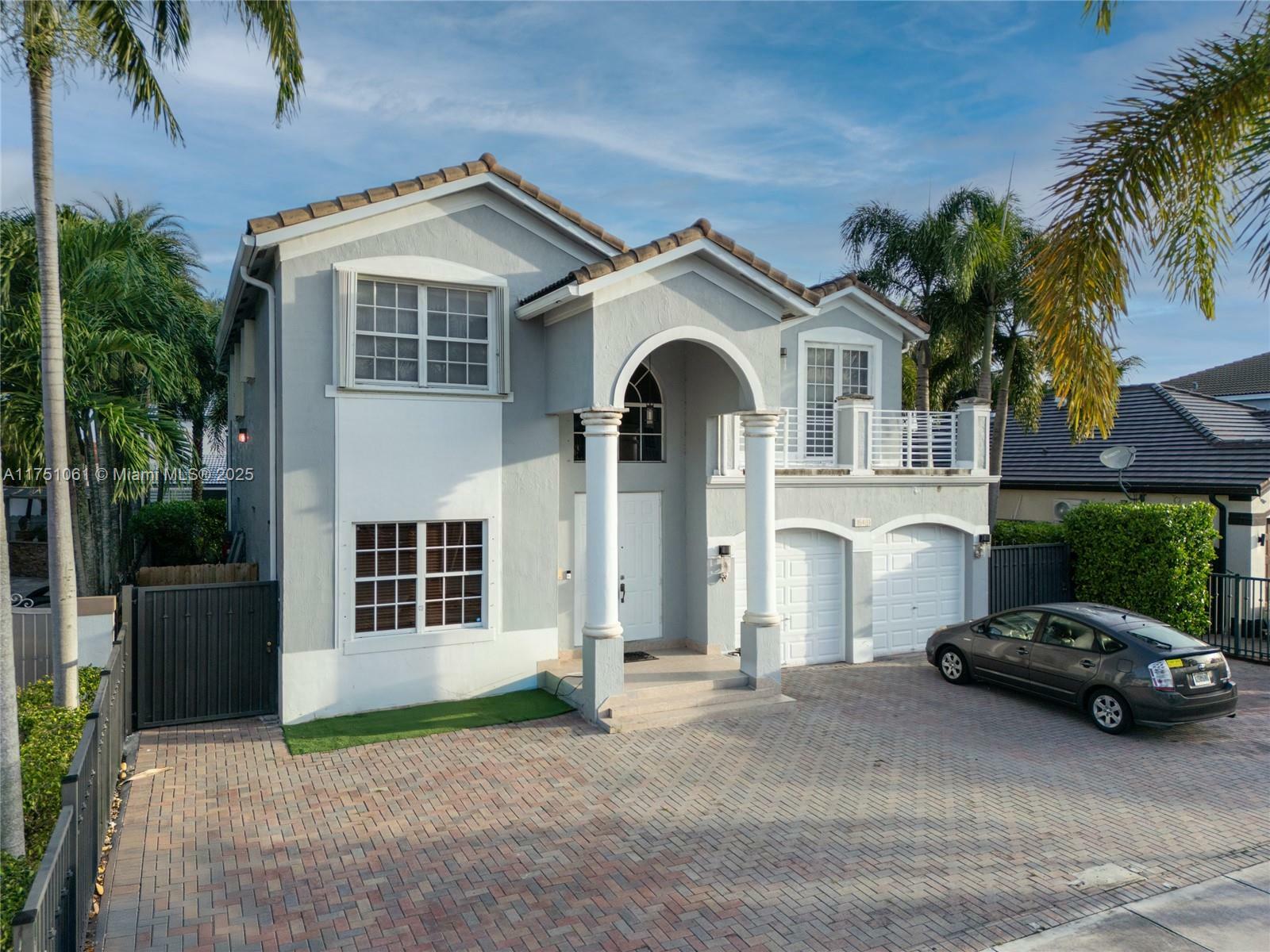 Property Photo: 16481 SW 58th Ter FL 33193