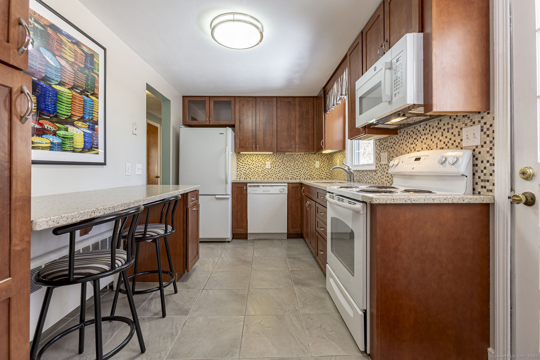 Property Photo: 31 Fox Hill Drive CT 06066