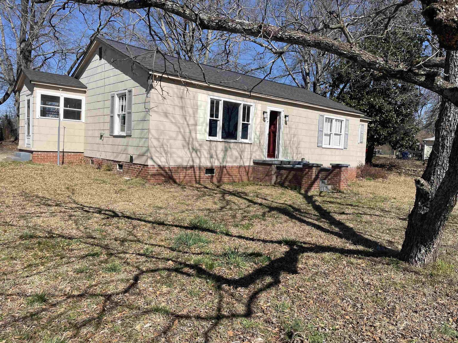 Property Photo:  107 White Oak Road  SC 29388 