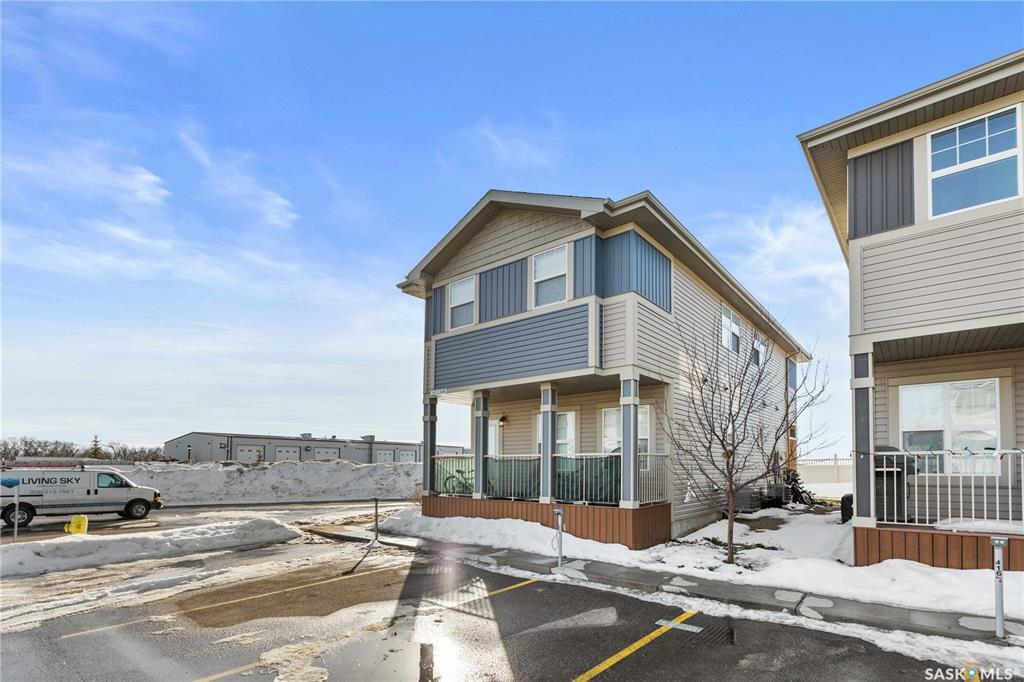 Property Photo:  100 Chaparral Boulevard 417  SK S0K 0A2 