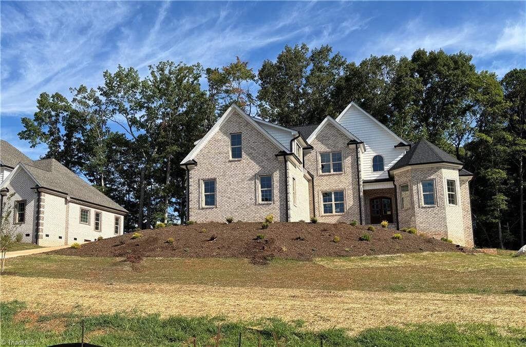 Property Photo:  5477 Meadowlark Court  NC 27106 