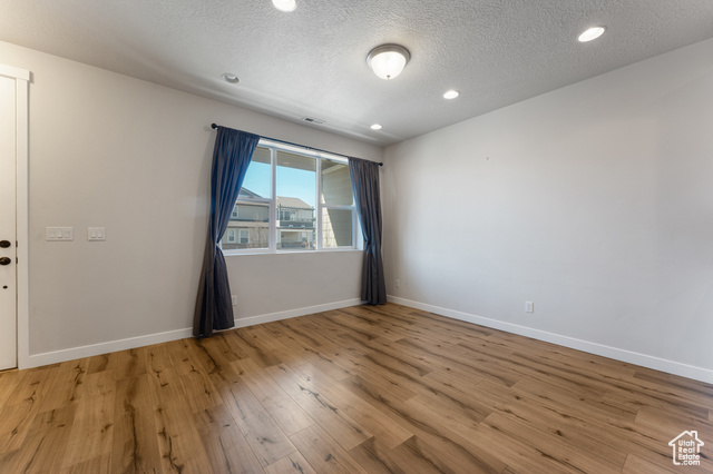 Property Photo:  44 N Jackson Ave  UT 84025 