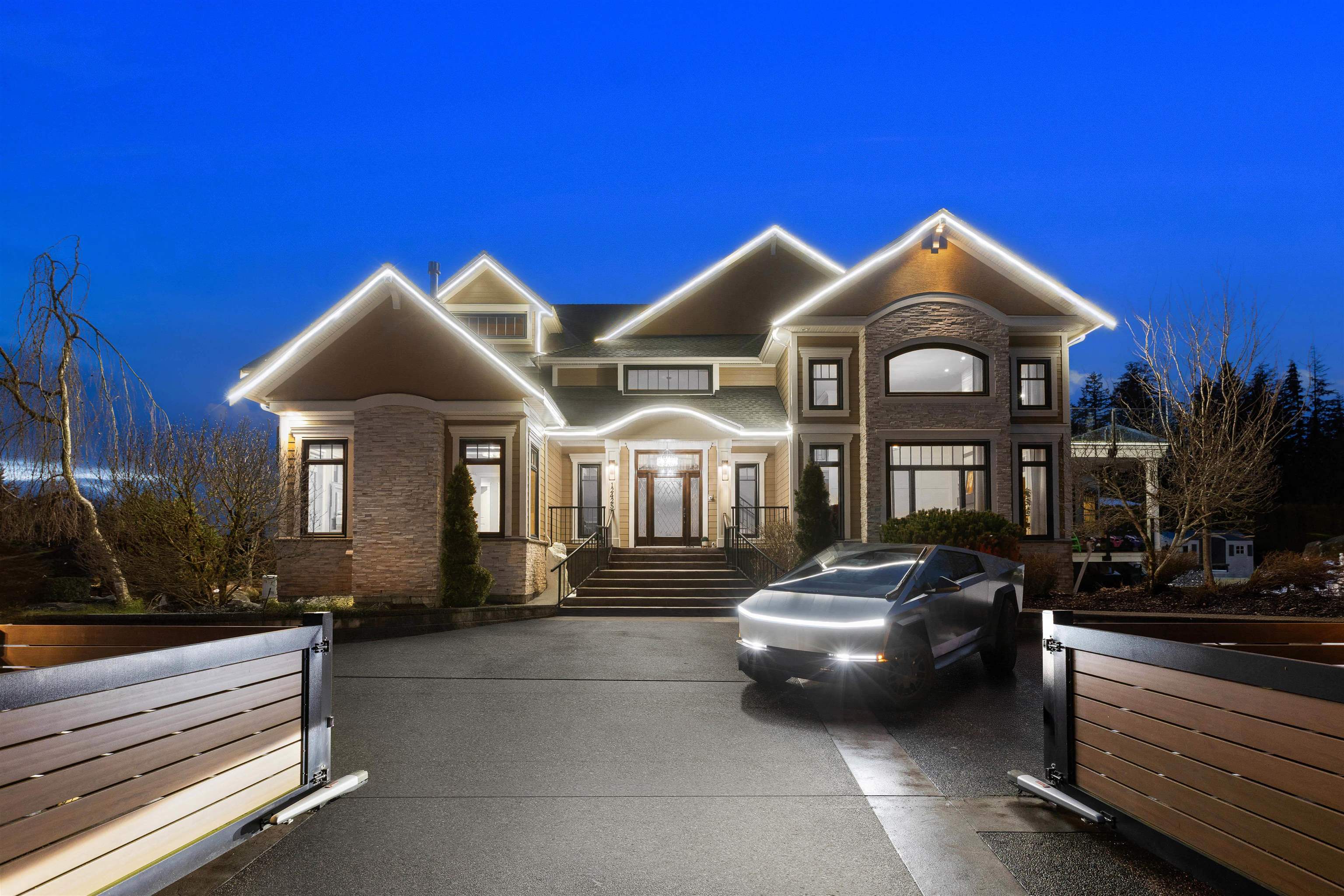 Property Photo: 12425 266 Street BC V2W 0E2