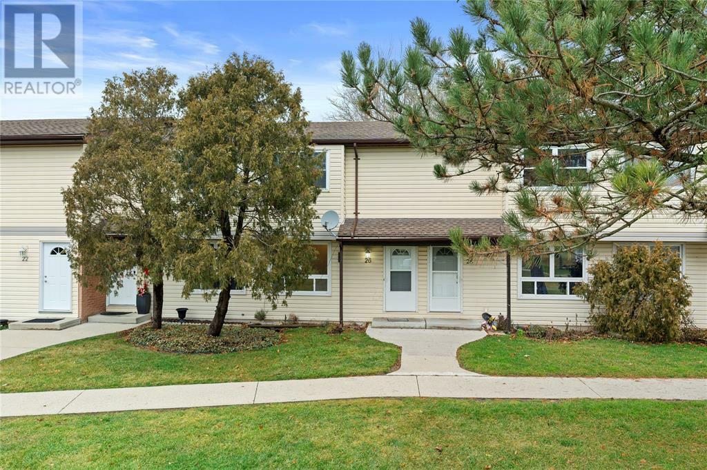 Property Photo: 200 St Clair Boulevard 26 ON N0N 1G0