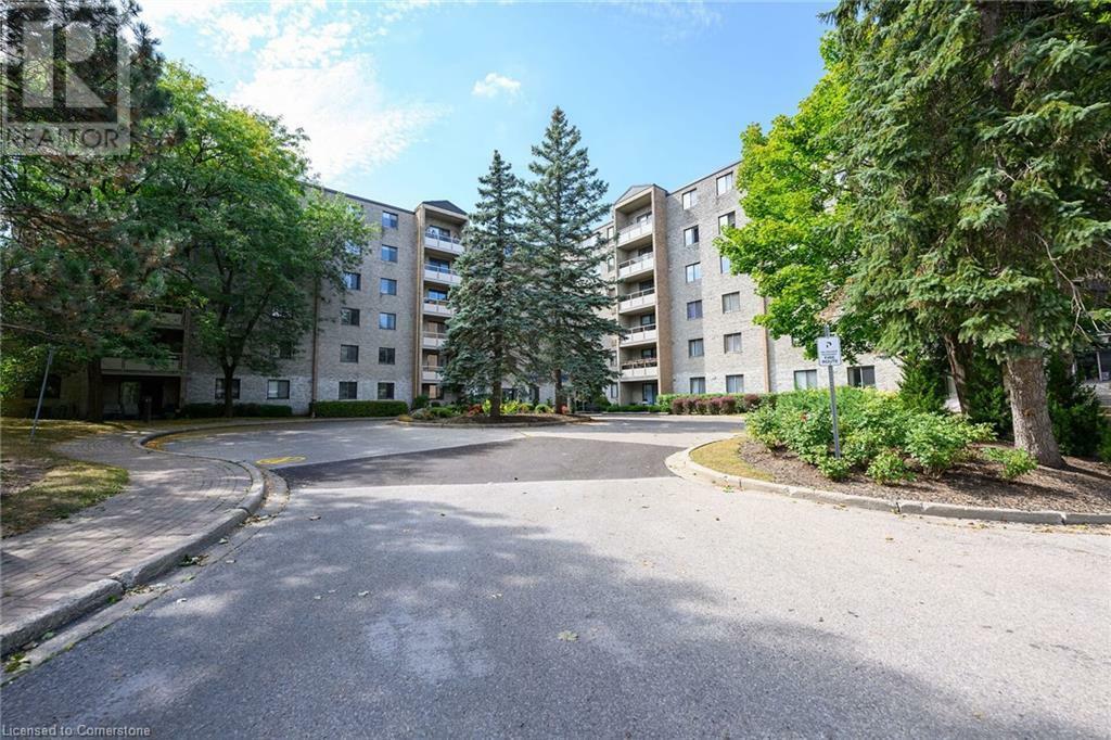 Property Photo: 89 Westwood Road 308 ON N1H 7J6