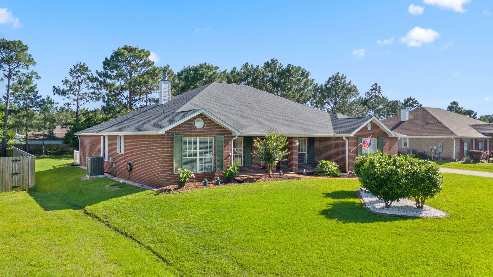 Property Photo: 7237 Brinkley Street FL 32566
