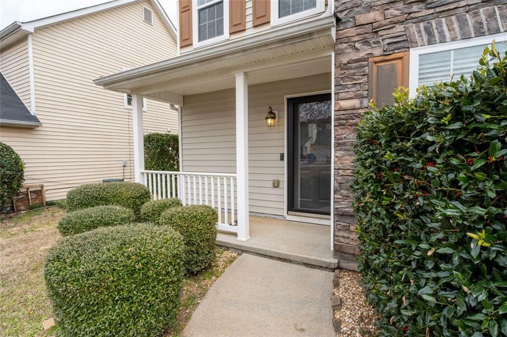 Property Photo: 4728 Sedum Way GA 30349