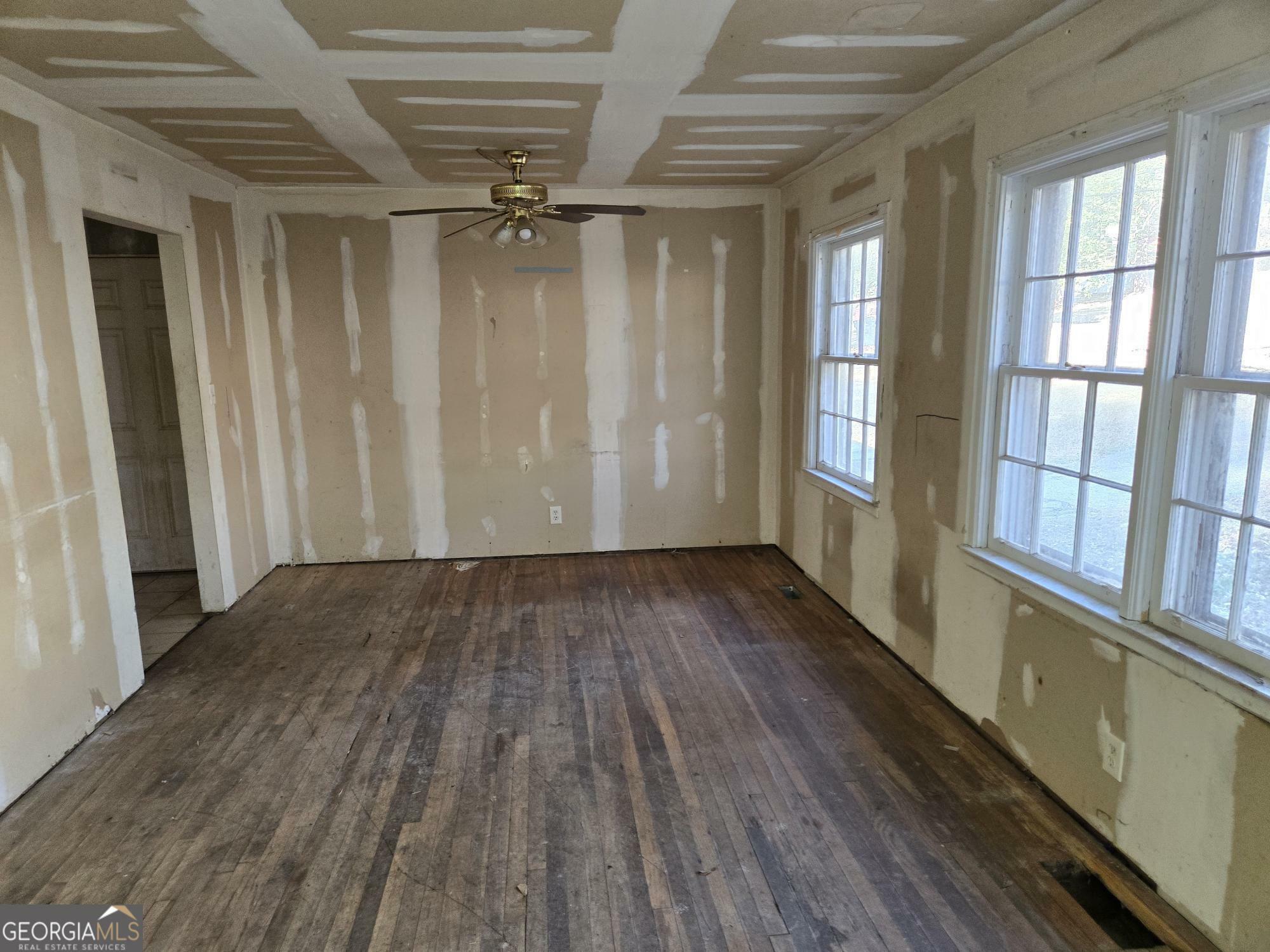 Property Photo: 2909 Diana Drive SW GA 30315