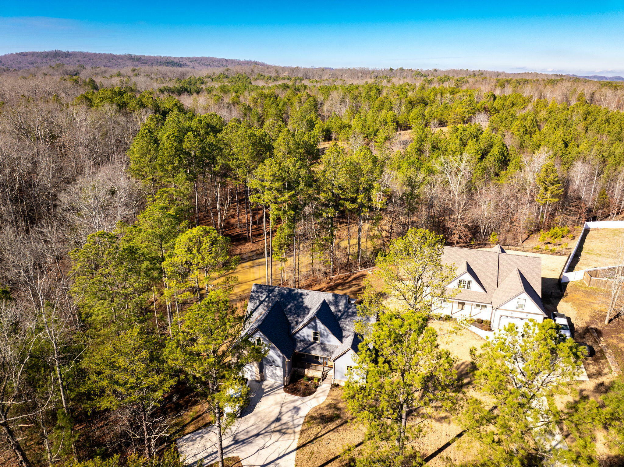 Property Photo:  512 Johnston Road  TN 37353 