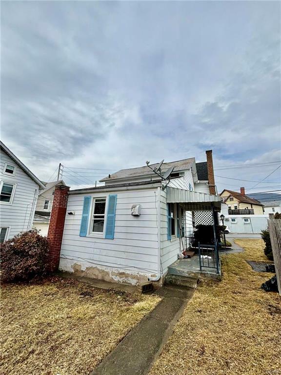 Property Photo:  14 Main Street  PA 18072 