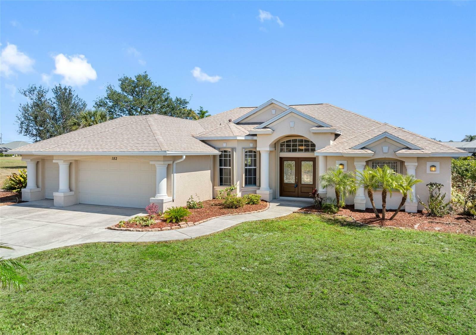 Property Photo:  182 Rotonda Boulevard N  FL 33947 