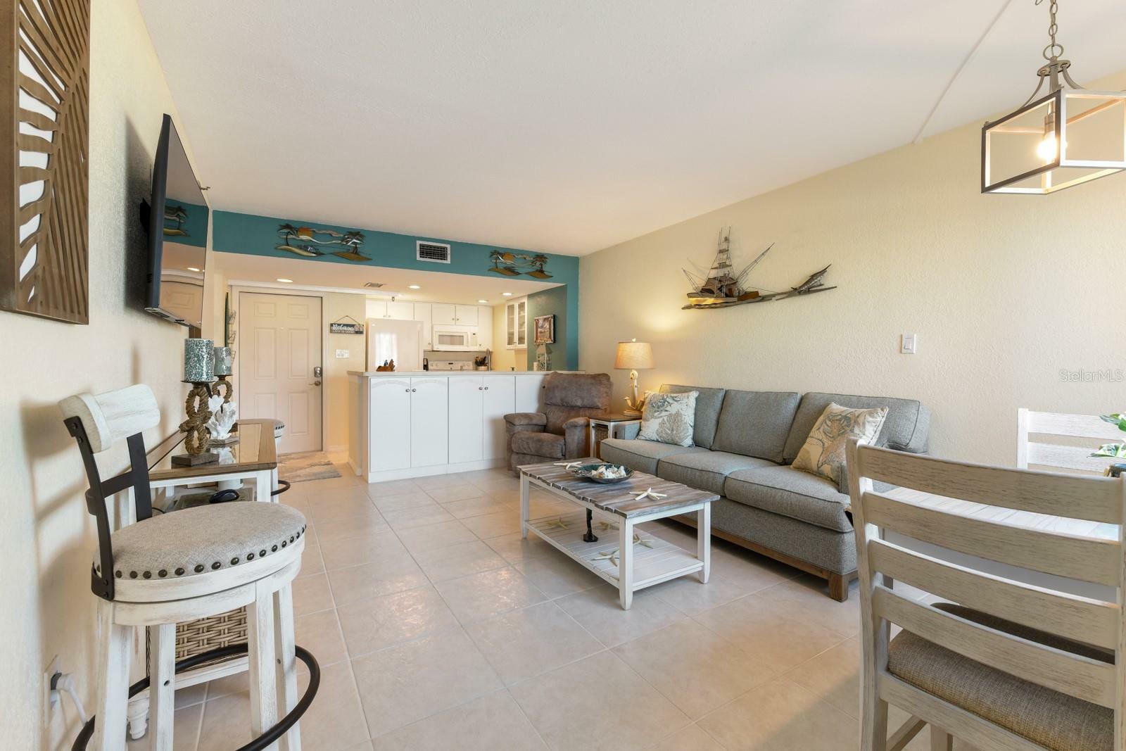 Property Photo:  3160 Matecumbe Key Road 212  FL 33955 