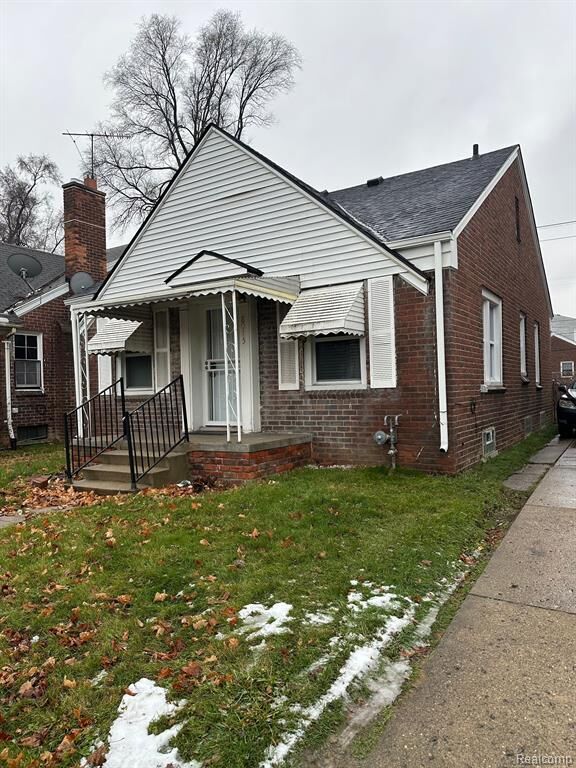 8075 Whitcomb Street  Detroit MI 48228 2234 photo